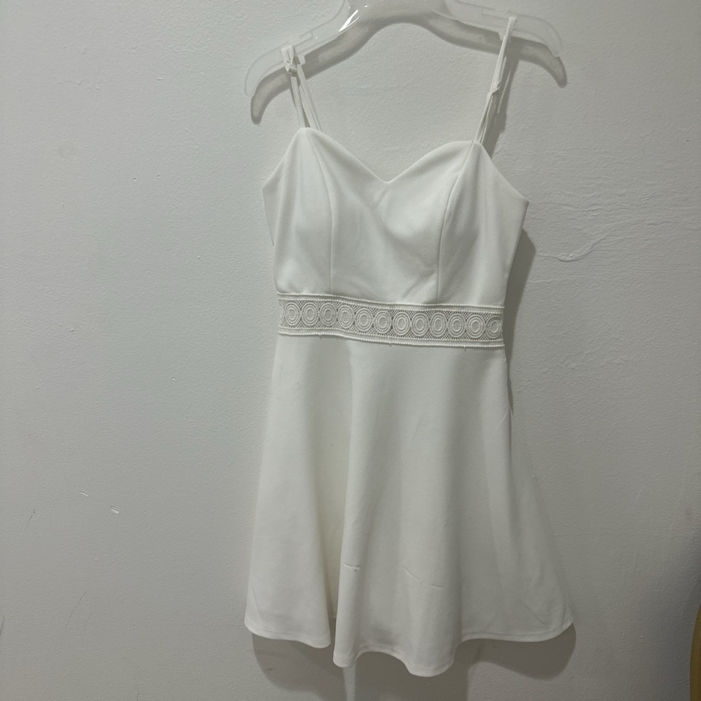 Heart line white dress
